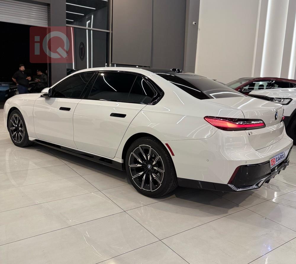 https://cdn.iqcars.iob2d7de31-5cc3-430a-bb06-9c42959303d8_4.jpg